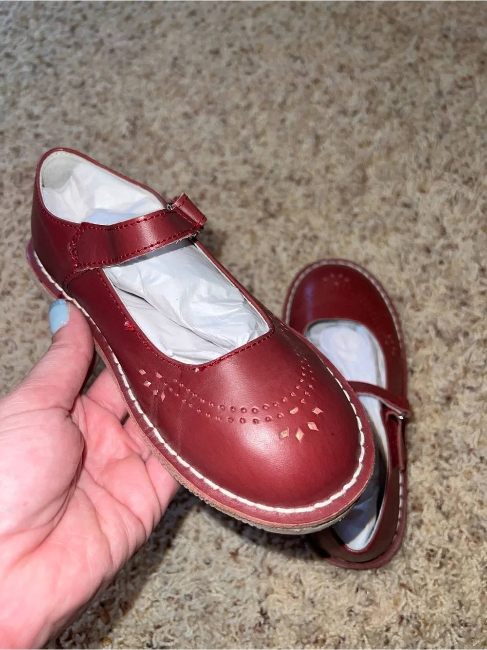 L'Amour Girls' Mary Jane Shoes in Burgundy